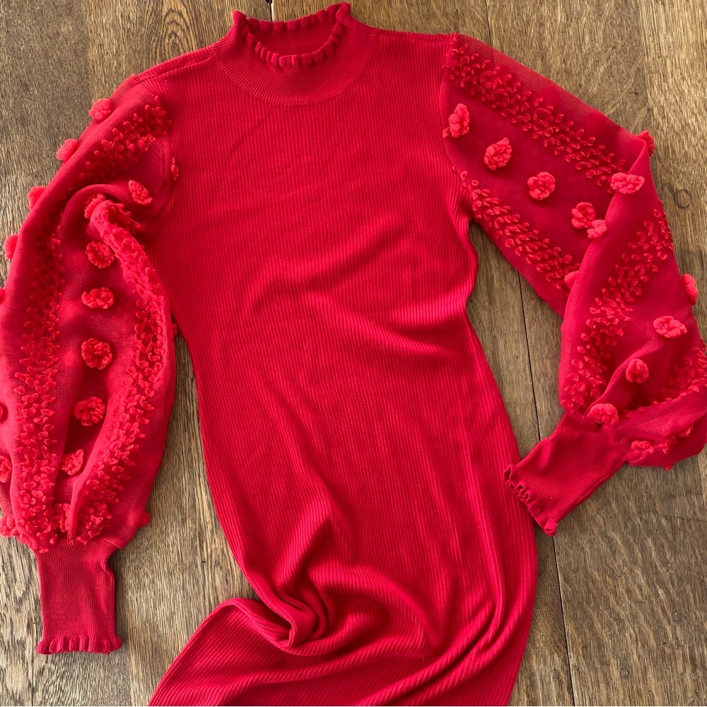 Almost Famous Red Long Sleeve Dress